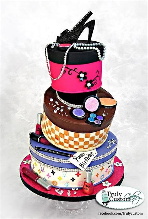 ridiculous cake art.